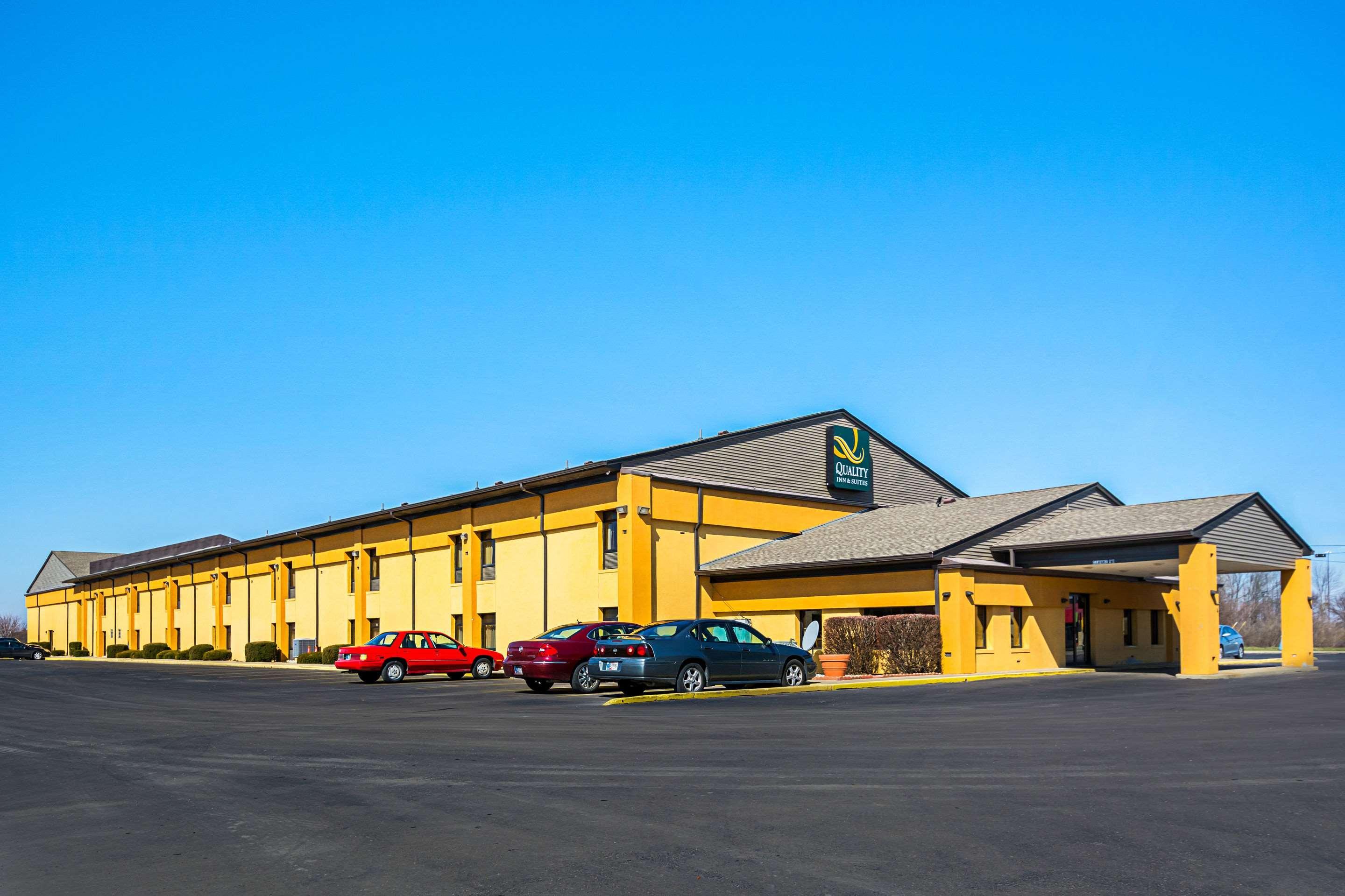 Quality Inn & Suites Greensburg I-74 Exterior foto