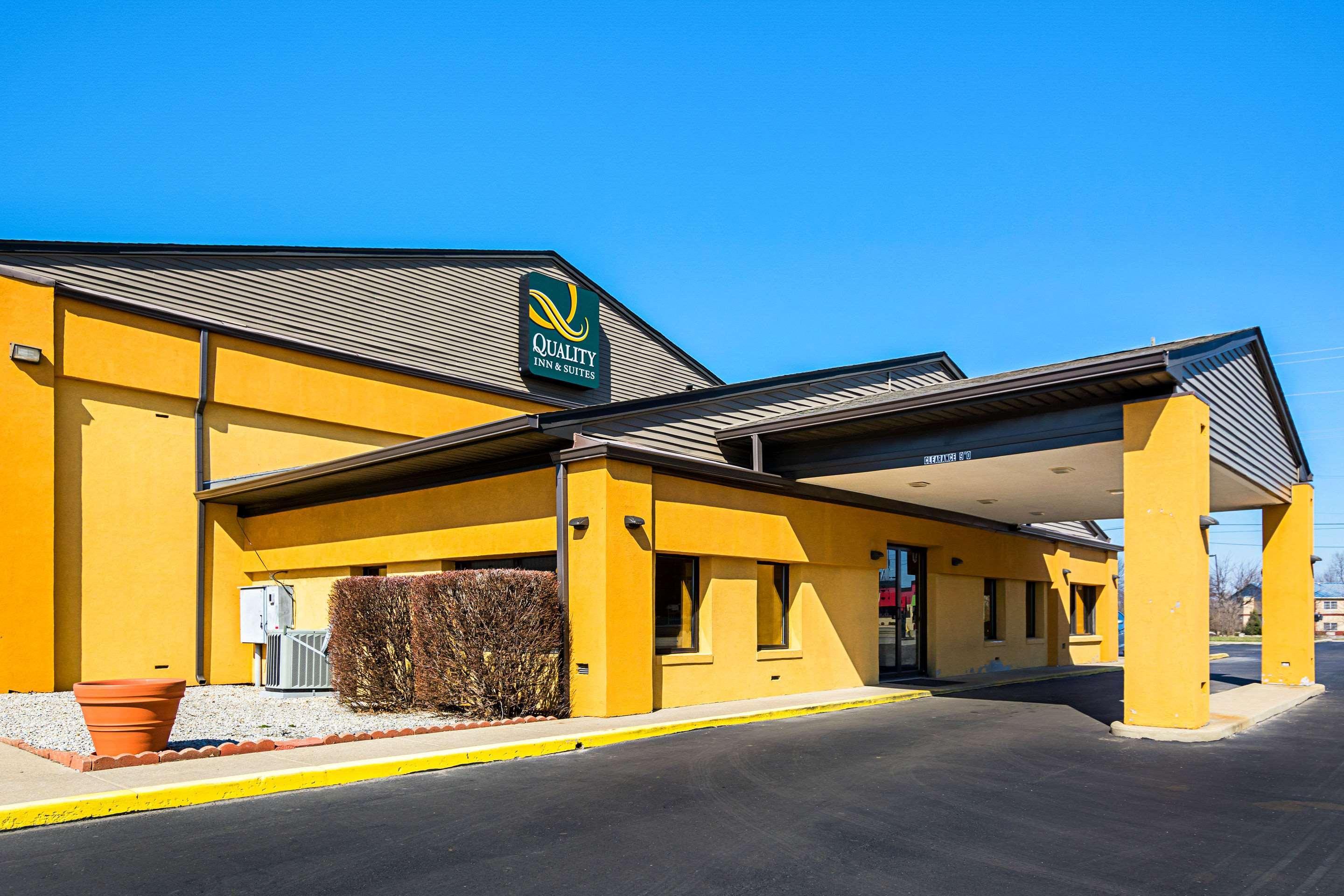Quality Inn & Suites Greensburg I-74 Exterior foto